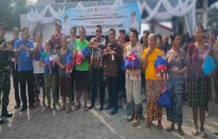 Bakti Sosial Kesehatan Meriahkan HUT RI Ke-81, Bagi Masyarakat Pesisir Karangasem